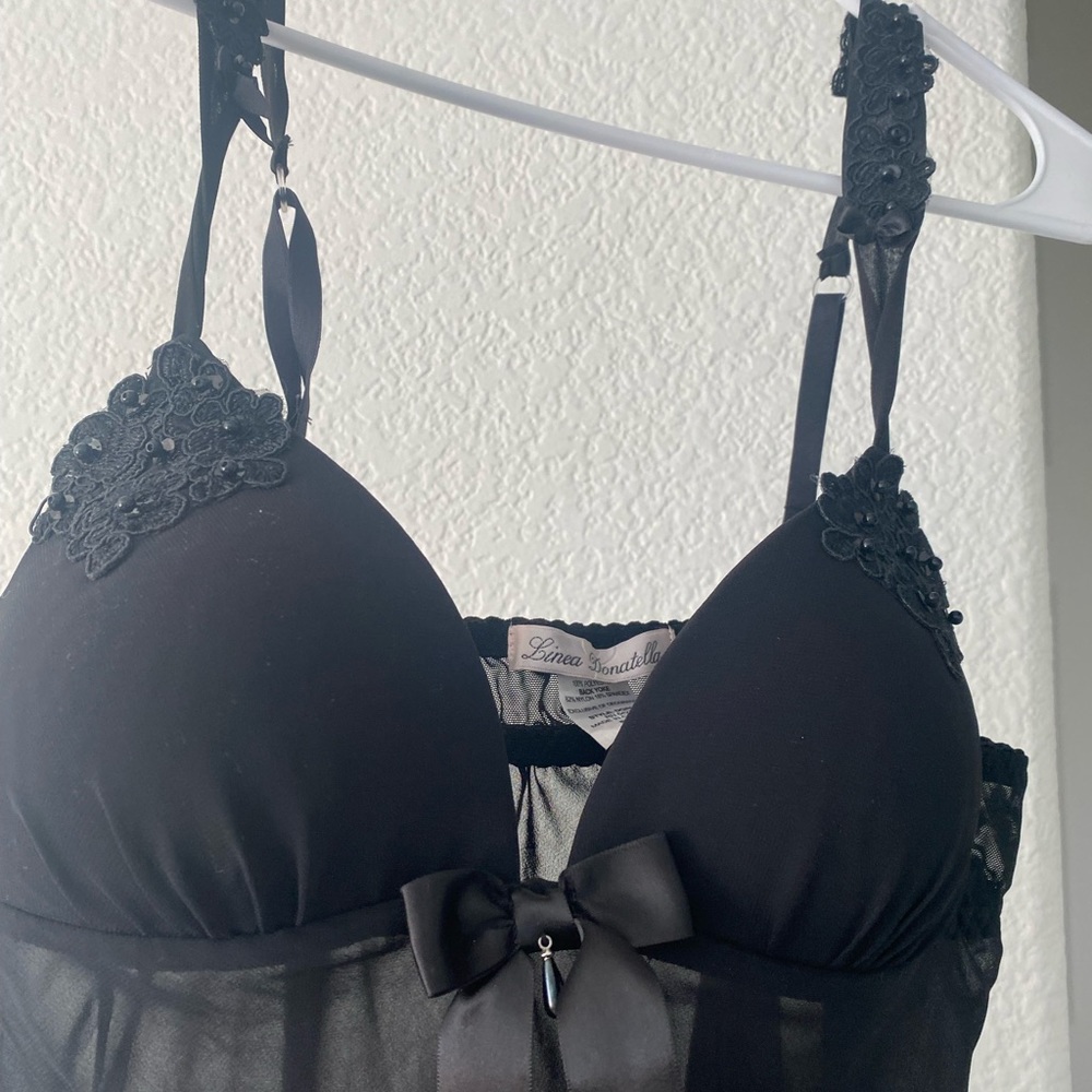 Black Intimates - image 5